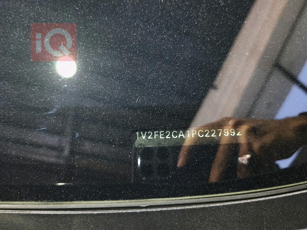 ڤۆڵکسواگن ئەتڵەس کرۆس سپۆرت